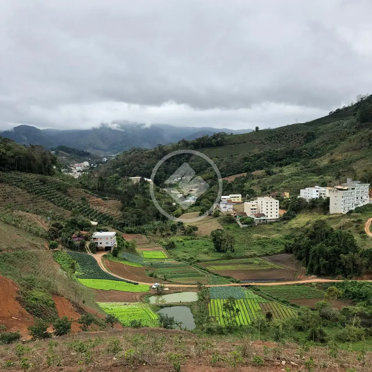 Imagem 1 - Fazenda em Centro, Venda Nova do Imigrante - ES